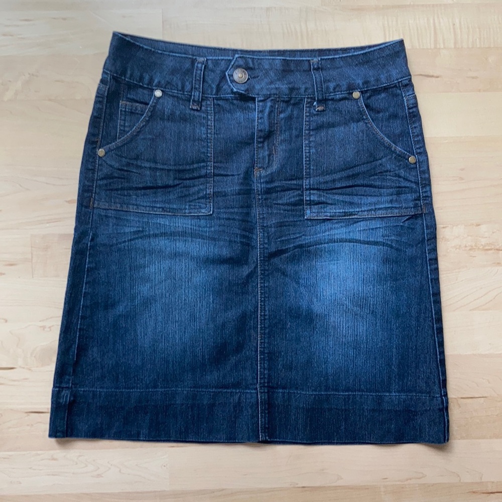 RW & Co Jean skirt